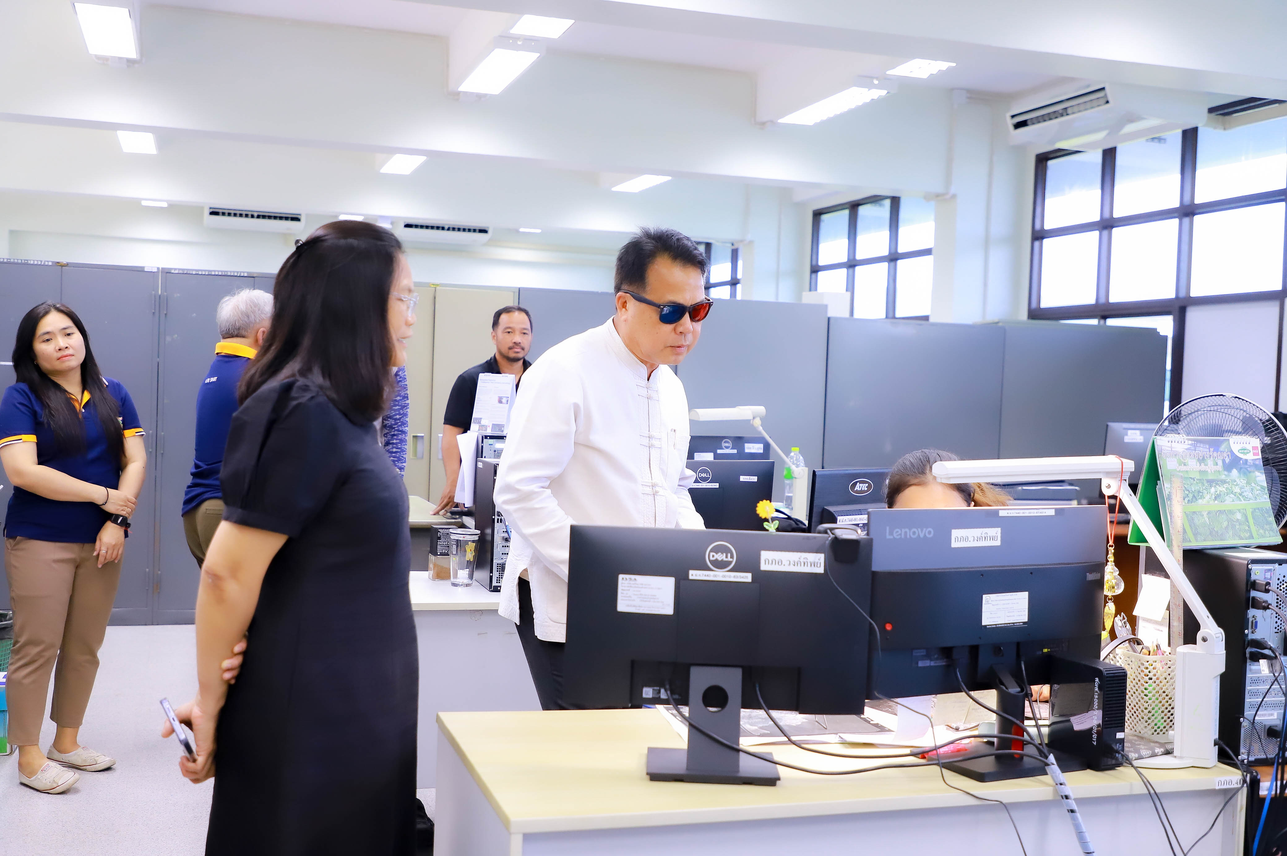 title - รองเลขาธิการ ส.ป.ก. ลุยเตรียมงาน 